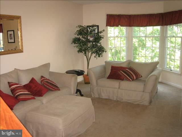 1924 Deer Path Road Harrisburg, PA 17110 - Photo 5 of 12 Gallery Image 5