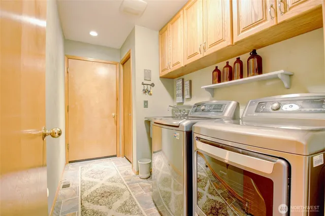 $975,000 | 42885 Rivers Edge Court, Concrete, WA 98237