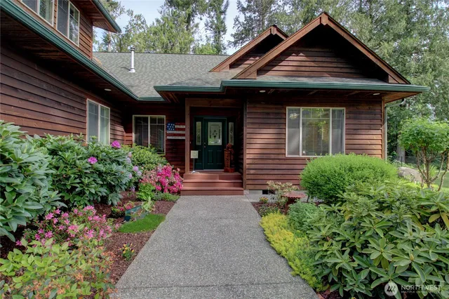 $975,000 | 42885 Rivers Edge Court, Concrete, WA 98237