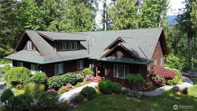 $975,000 | 42885 Rivers Edge Court, Concrete, WA 98237
