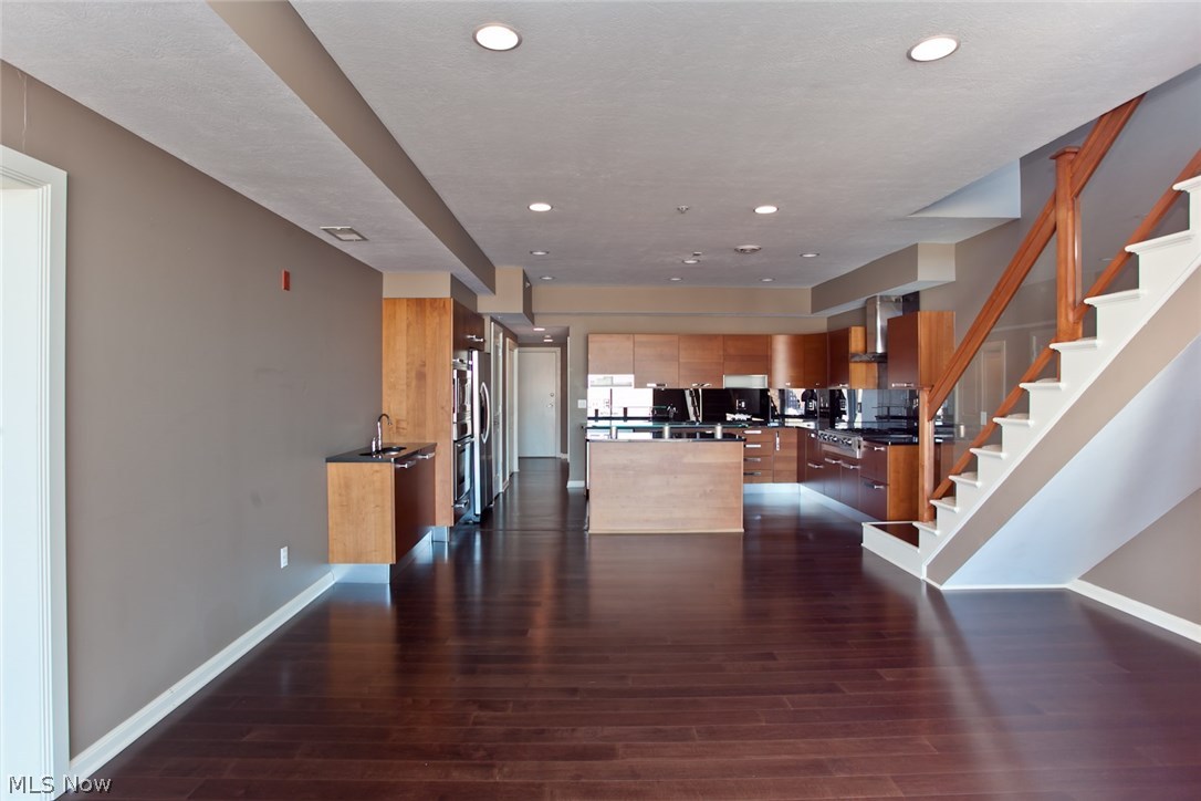 1237 Washington Avenue, Unit 1206 Cleveland, OH 44113 - Photo 7 of 25
