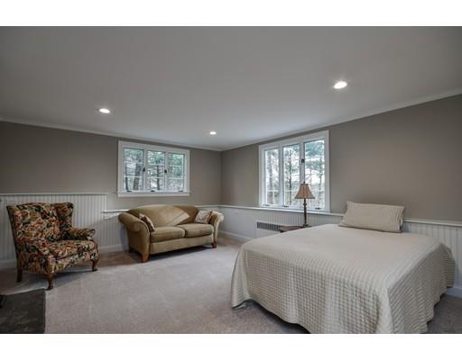 73 Crest Road Wellesley, MA 02482 - Photo 18 of 29