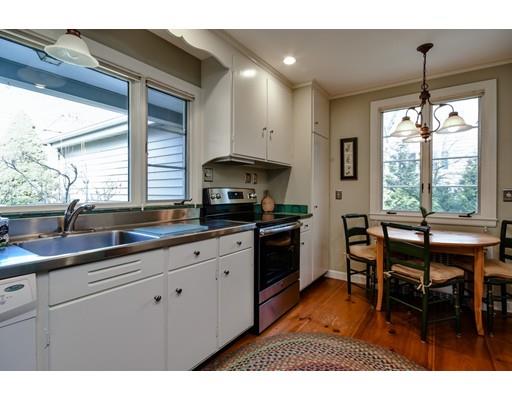 73 Crest Road Wellesley, MA 02482 - Photo 8 of 29