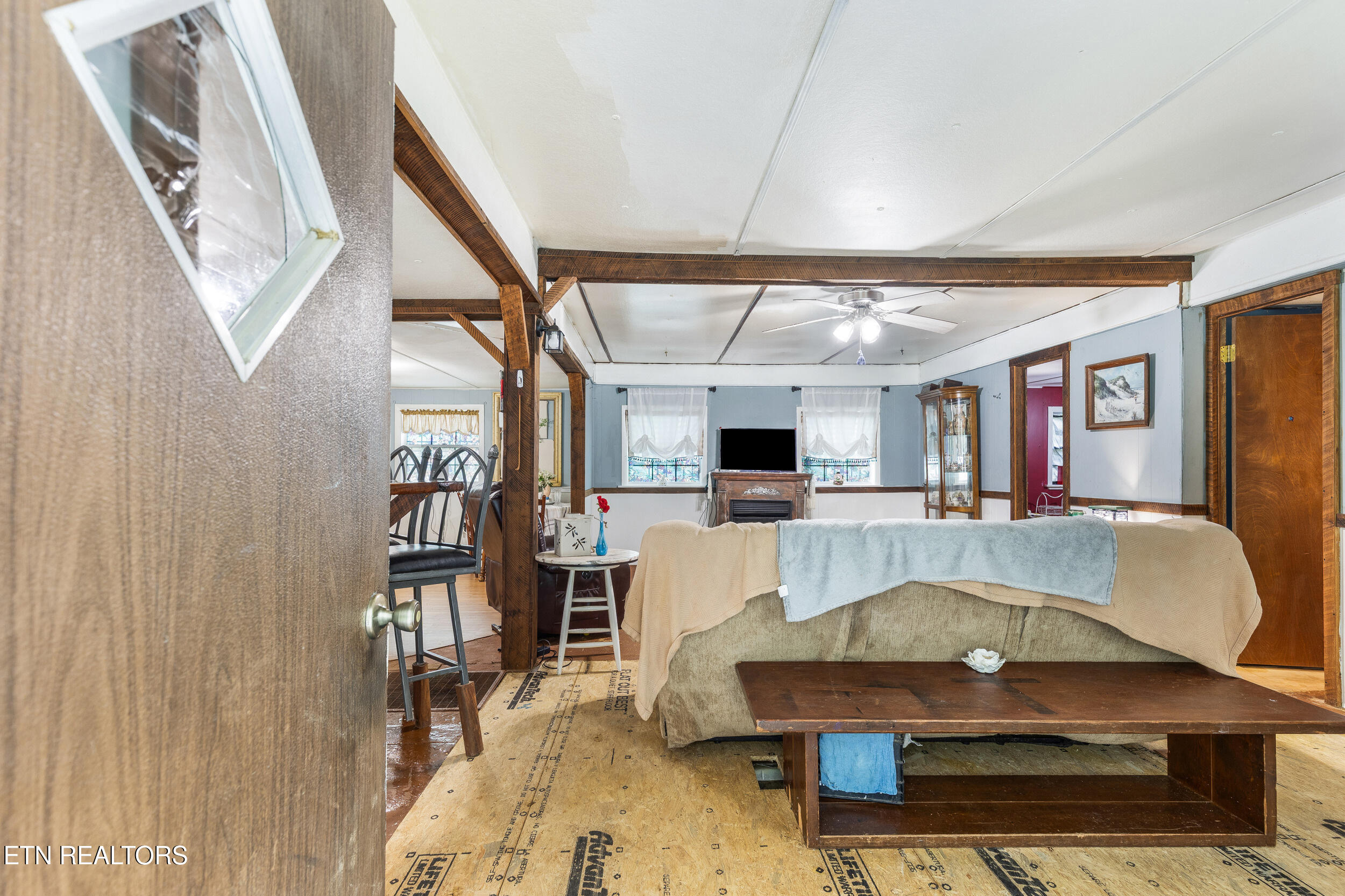 323 Vannoy Road Tazewell, TN 37879 - Photo 26 of 43 022