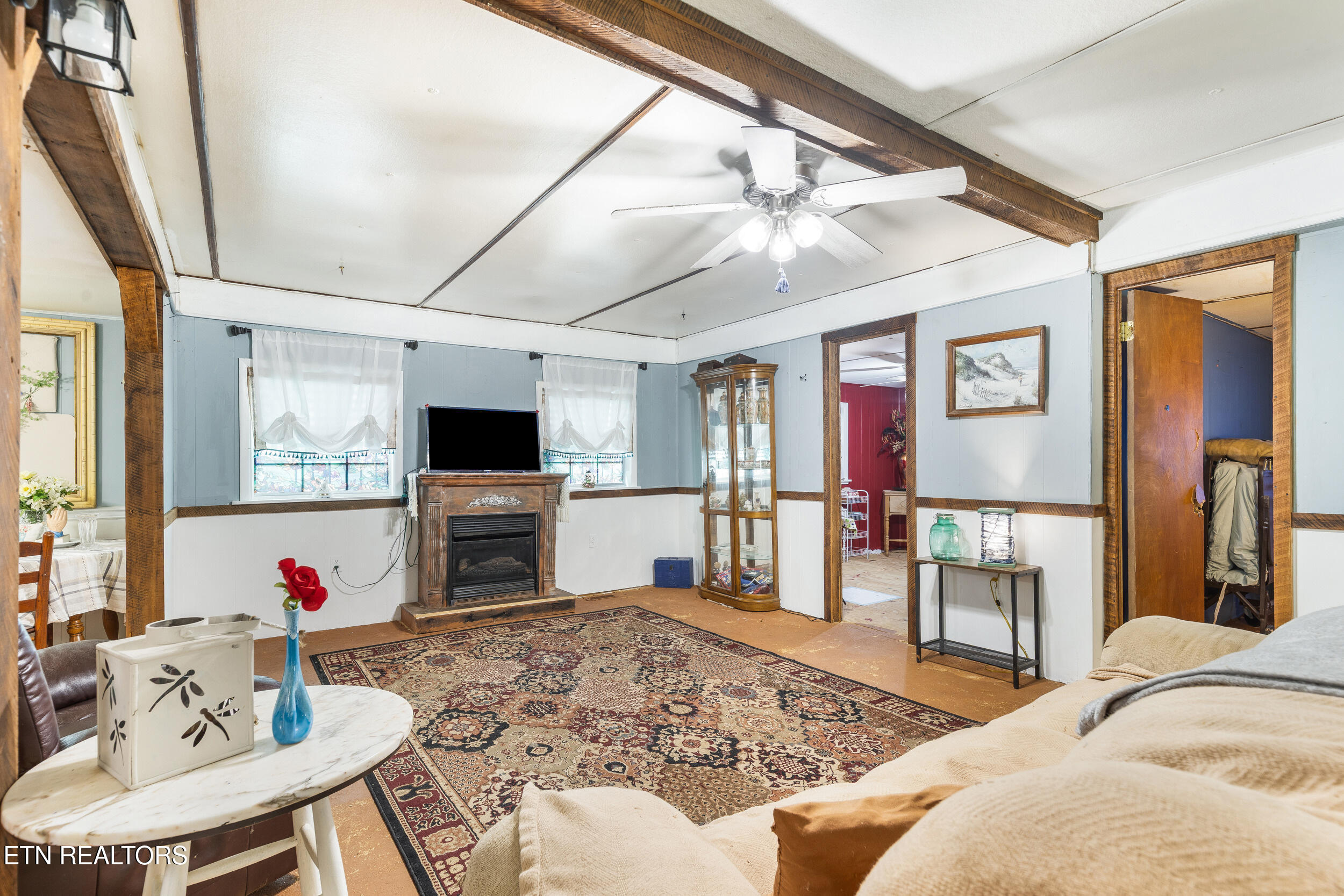 323 Vannoy Road Tazewell, TN 37879 - Photo 29 of 43 025