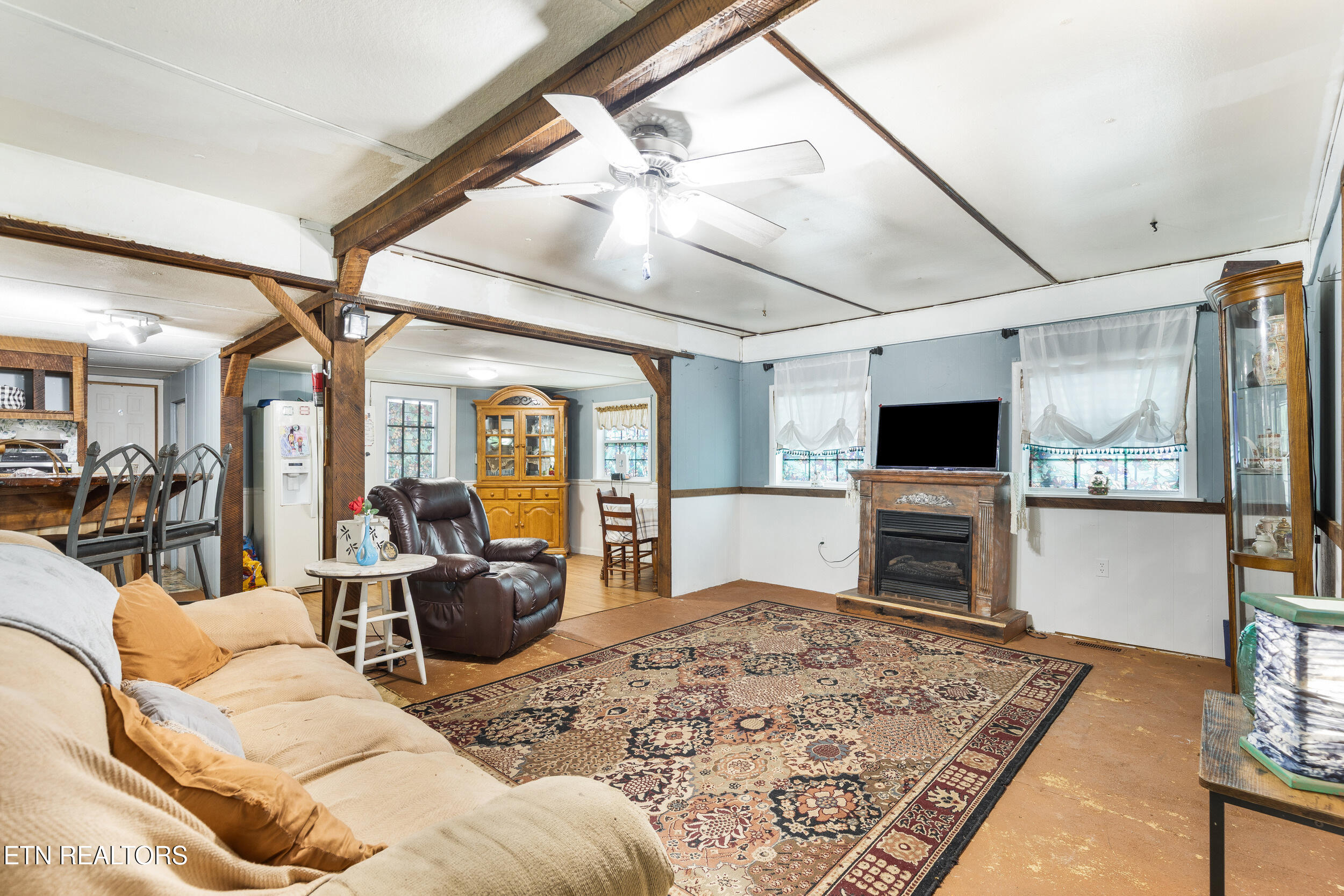 323 Vannoy Road Tazewell, TN 37879 - Photo 30 of 43 026