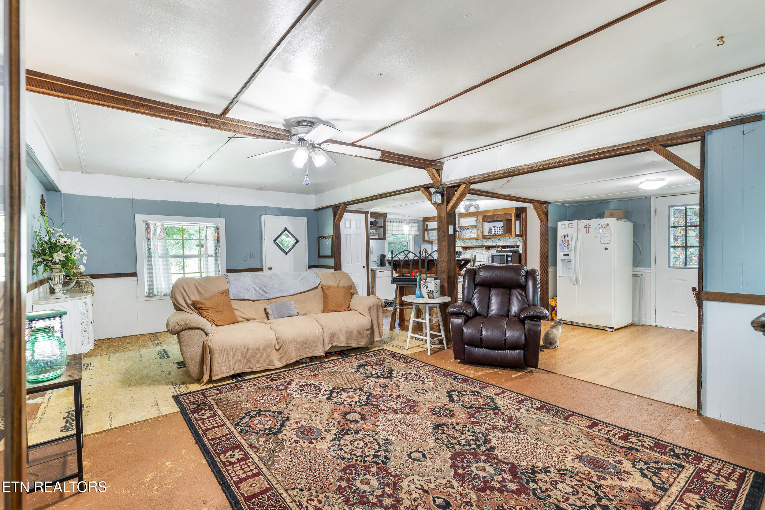 323 Vannoy Road Tazewell, TN 37879 - Photo 32 of 43 028