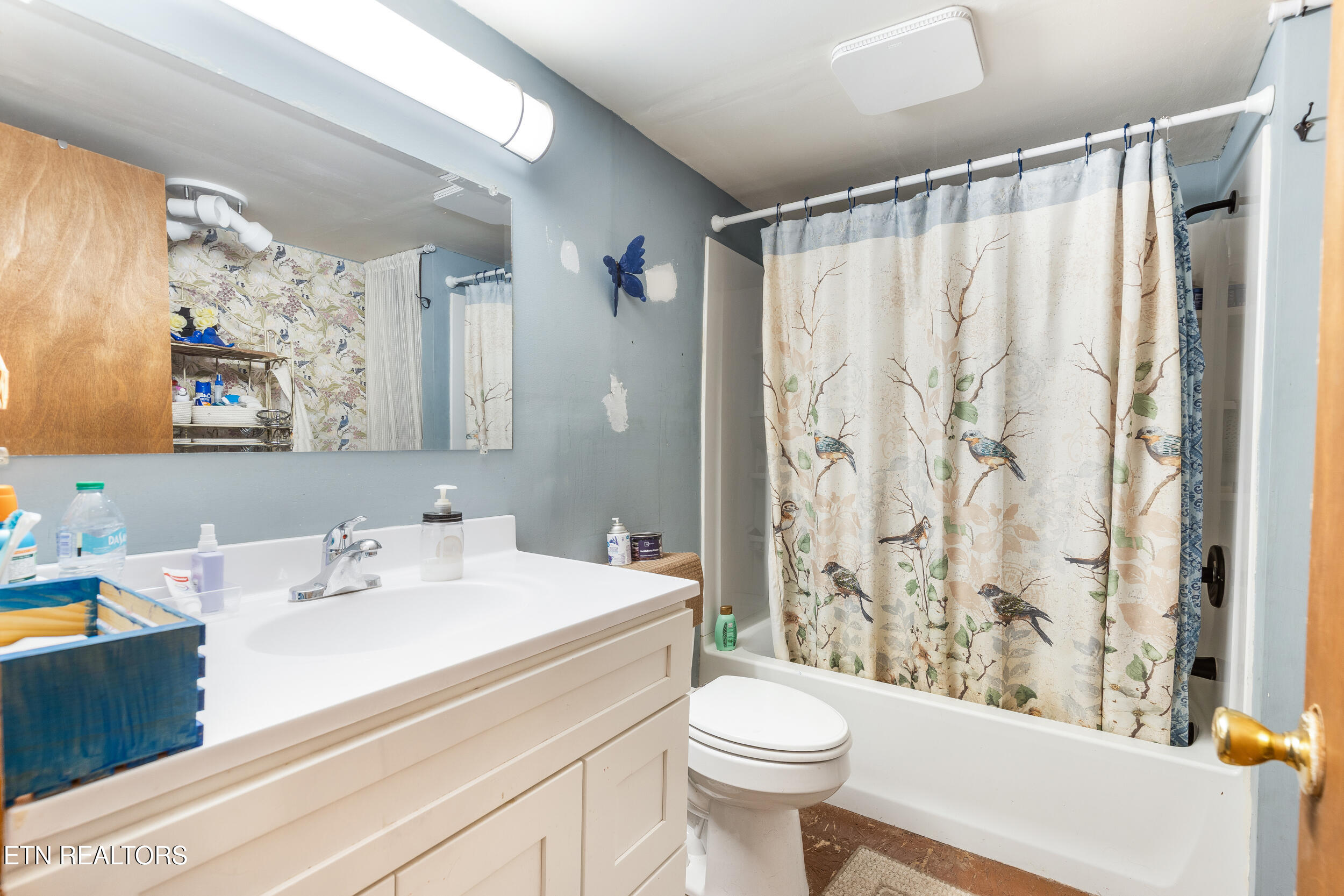 323 Vannoy Road Tazewell, TN 37879 - Photo 42 of 43 038