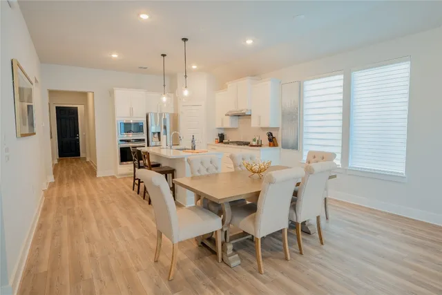 $2,800 | 215 Grand Canyon Way, Kyle, TX 78640