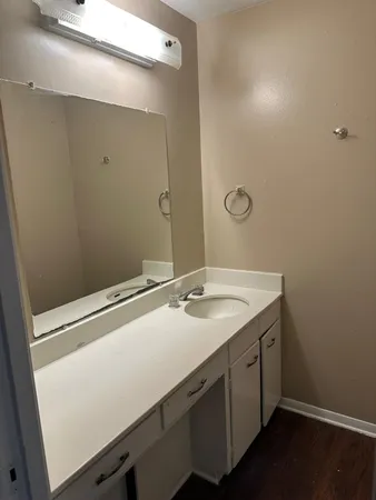 $1,200 | 800 Travis Street, Unit MAGNOLI, Columbus, TX 78934