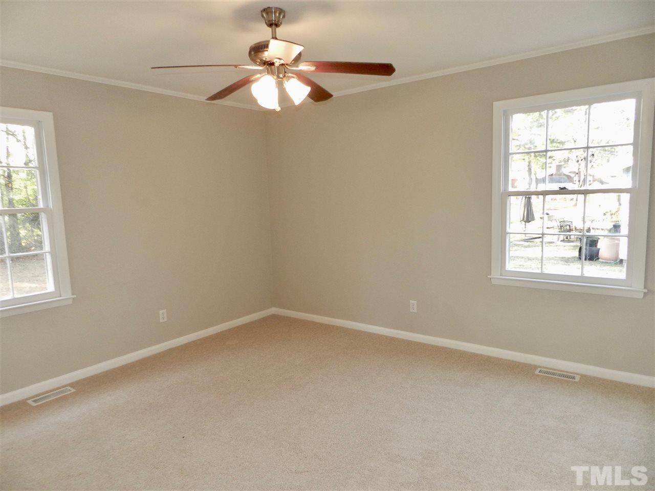 1514 Kennon Road Garner, NC 27529 - Photo 10 of 25 Gallery Image 10