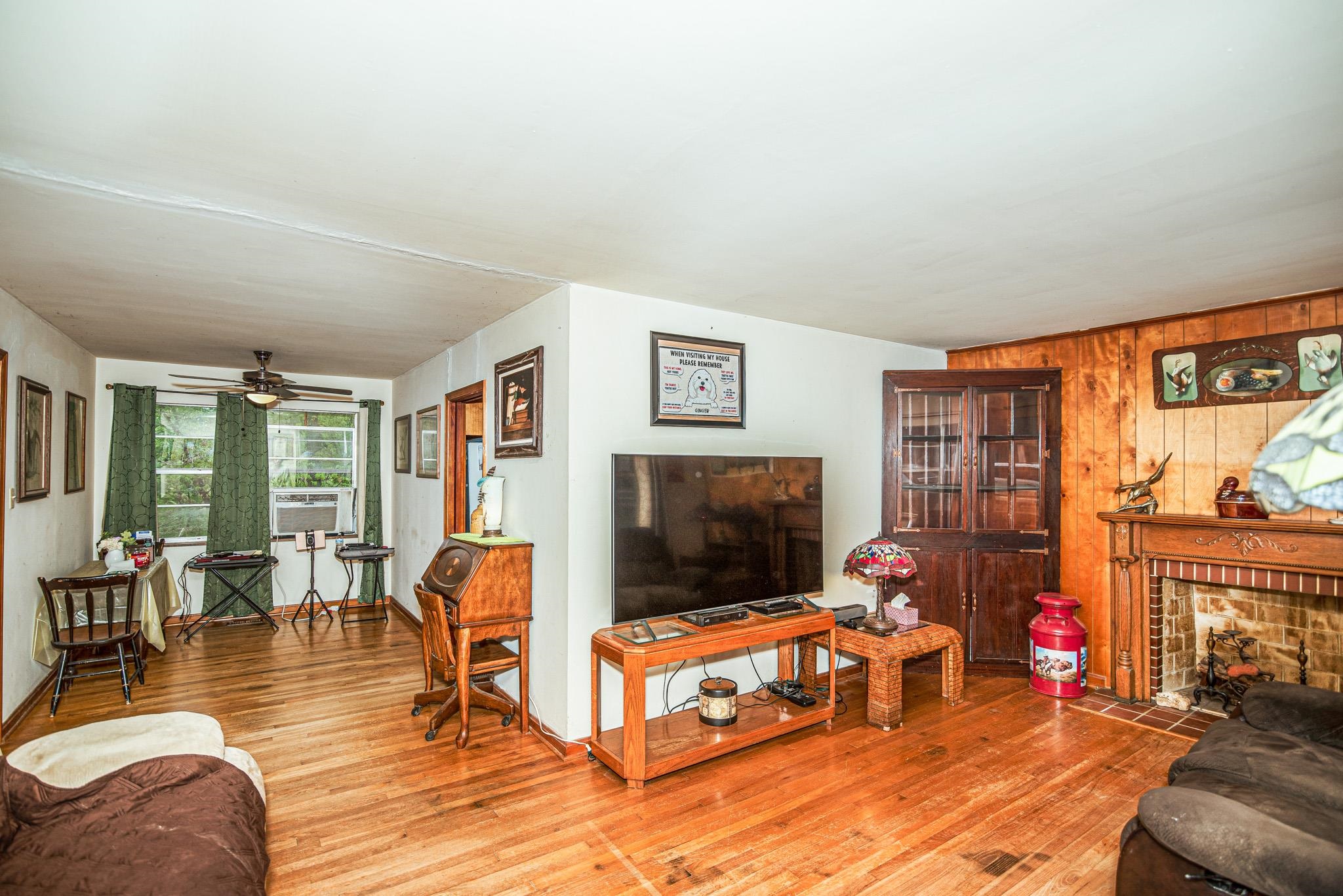 1214 Crestview Drive Raceland, KY 41169 - Photo 2 of 13