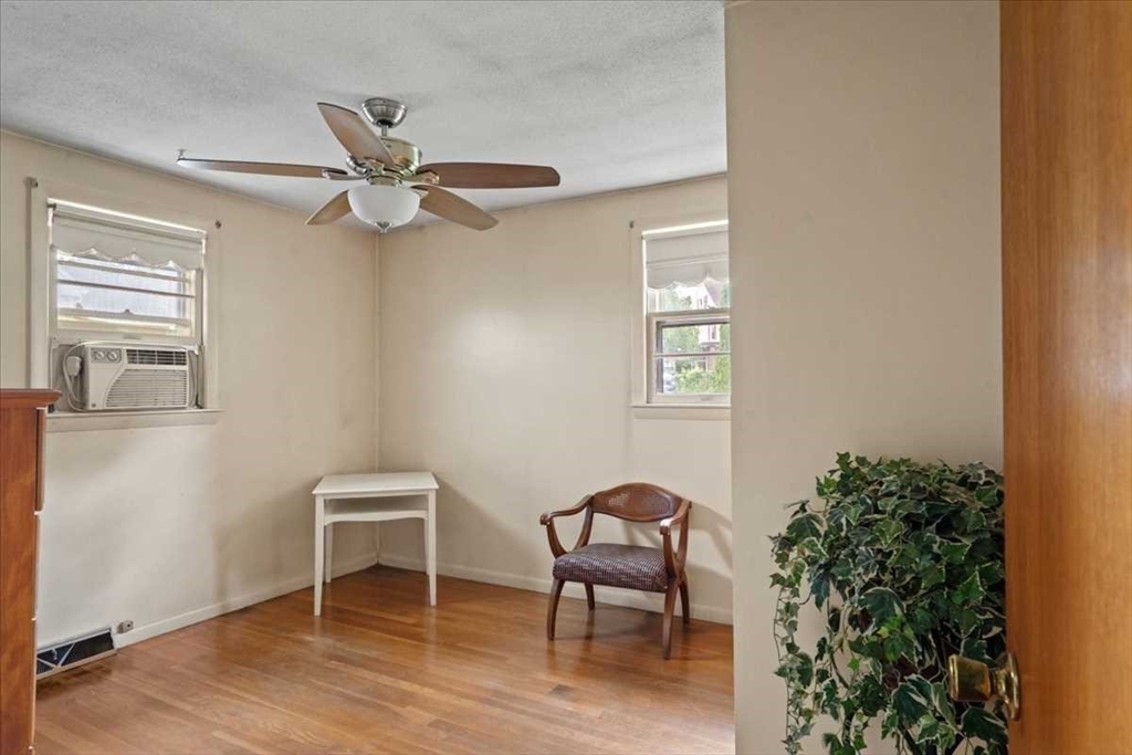 177 Orient Street Worcester, MA 01604 - Photo 14 of 29