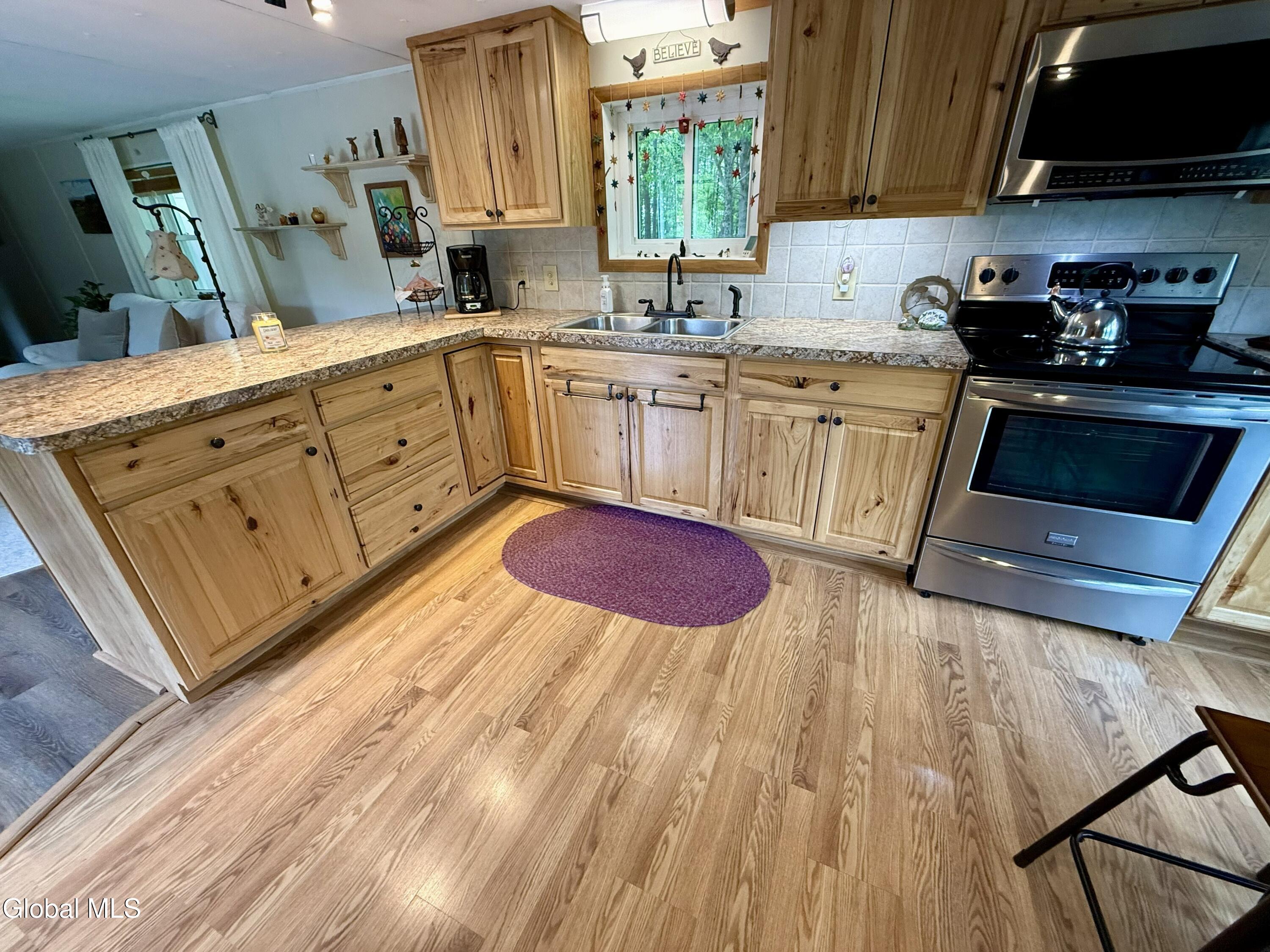 155 South Line Road Providence, NY 12850 - Photo 5 of 20 IMG_0617