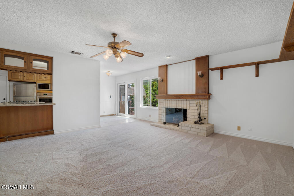 1278 Rambling Road Simi Valley, CA 93065 - Photo 9 of 76