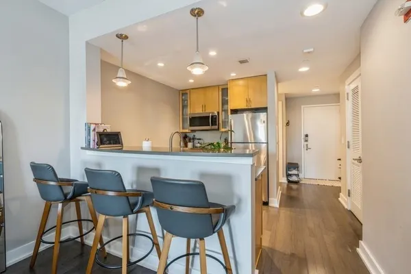 $3,300 | 3312 Hudson Avenue, Unit 2D, Union City, NJ 07087