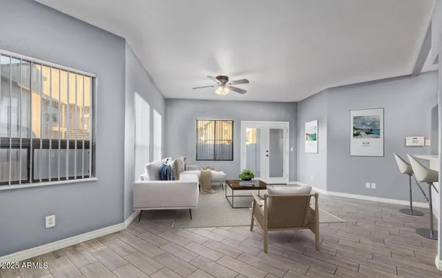 $1,900 | 280 South Elizabeth Way, Unit 14, Chandler, AZ 85225