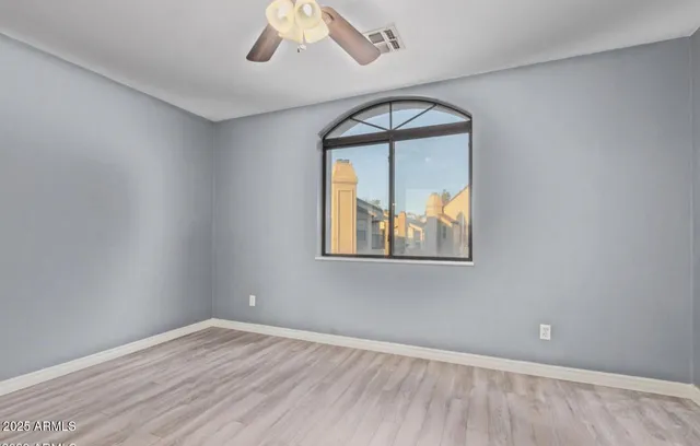 $1,900 | 280 South Elizabeth Way, Unit 14, Chandler, AZ 85225