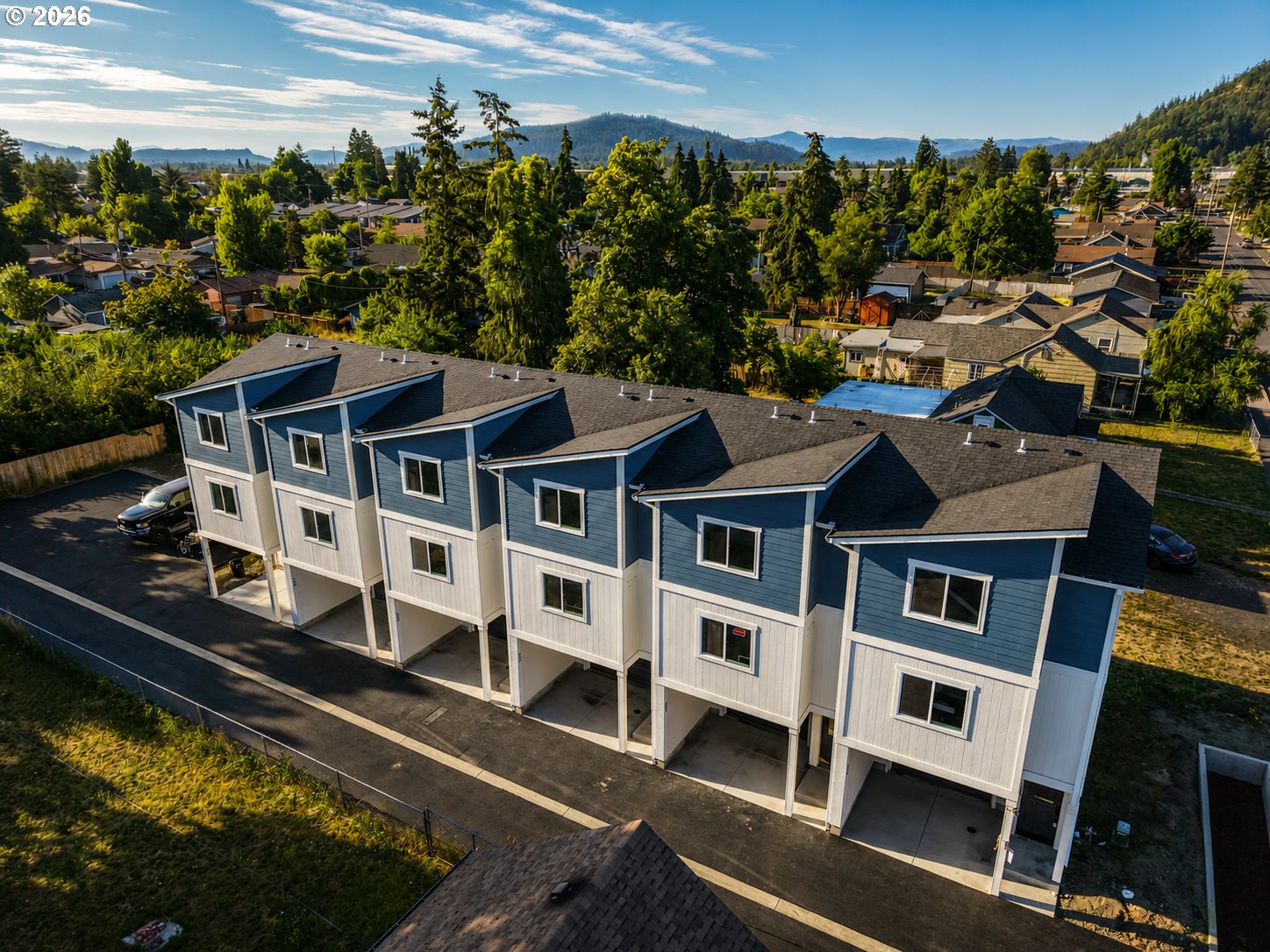 513 17th Springfield, OR 97477 - Photo 1 of 24