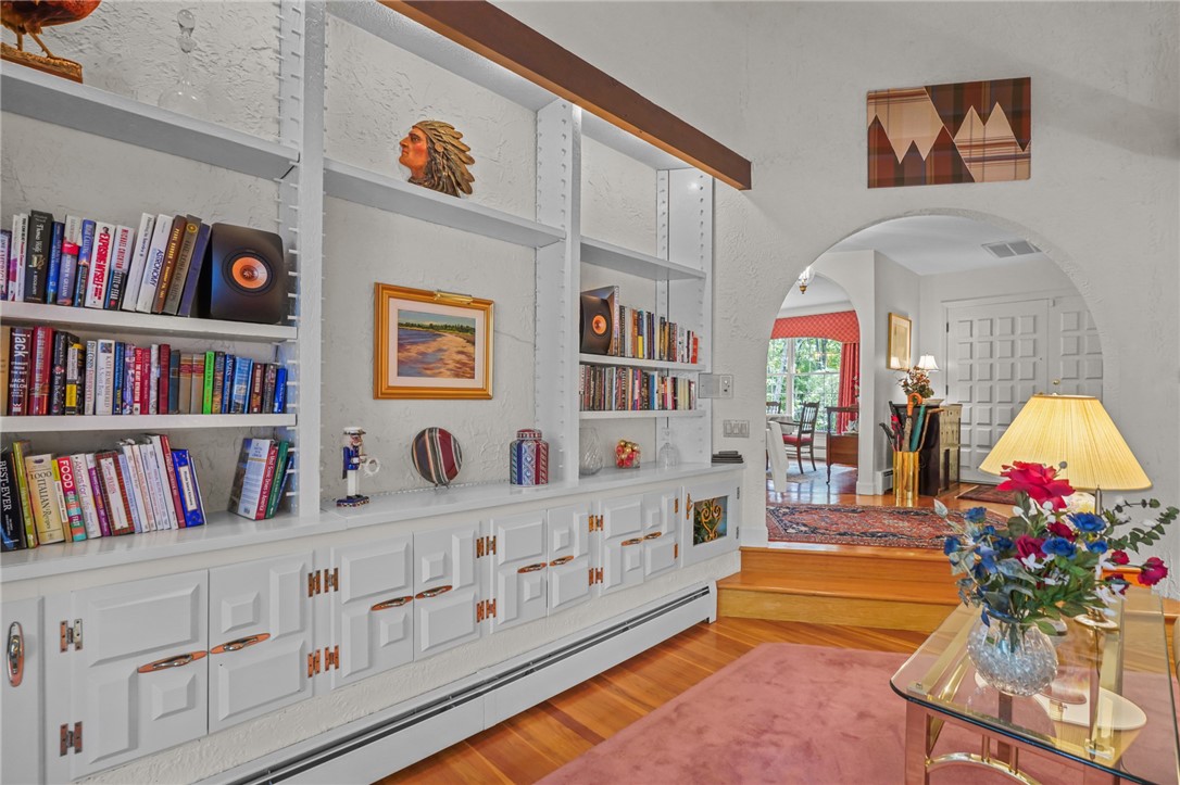 161 Gilbert Stuart Drive Warwick, RI 02818 - Photo 23 of 50