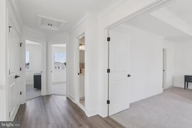 an empty room with a hallway