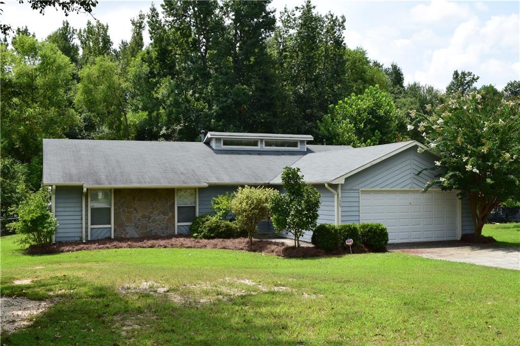 1303 Foxvale Drive Hampton, GA 30228 - Photo 1 of 1