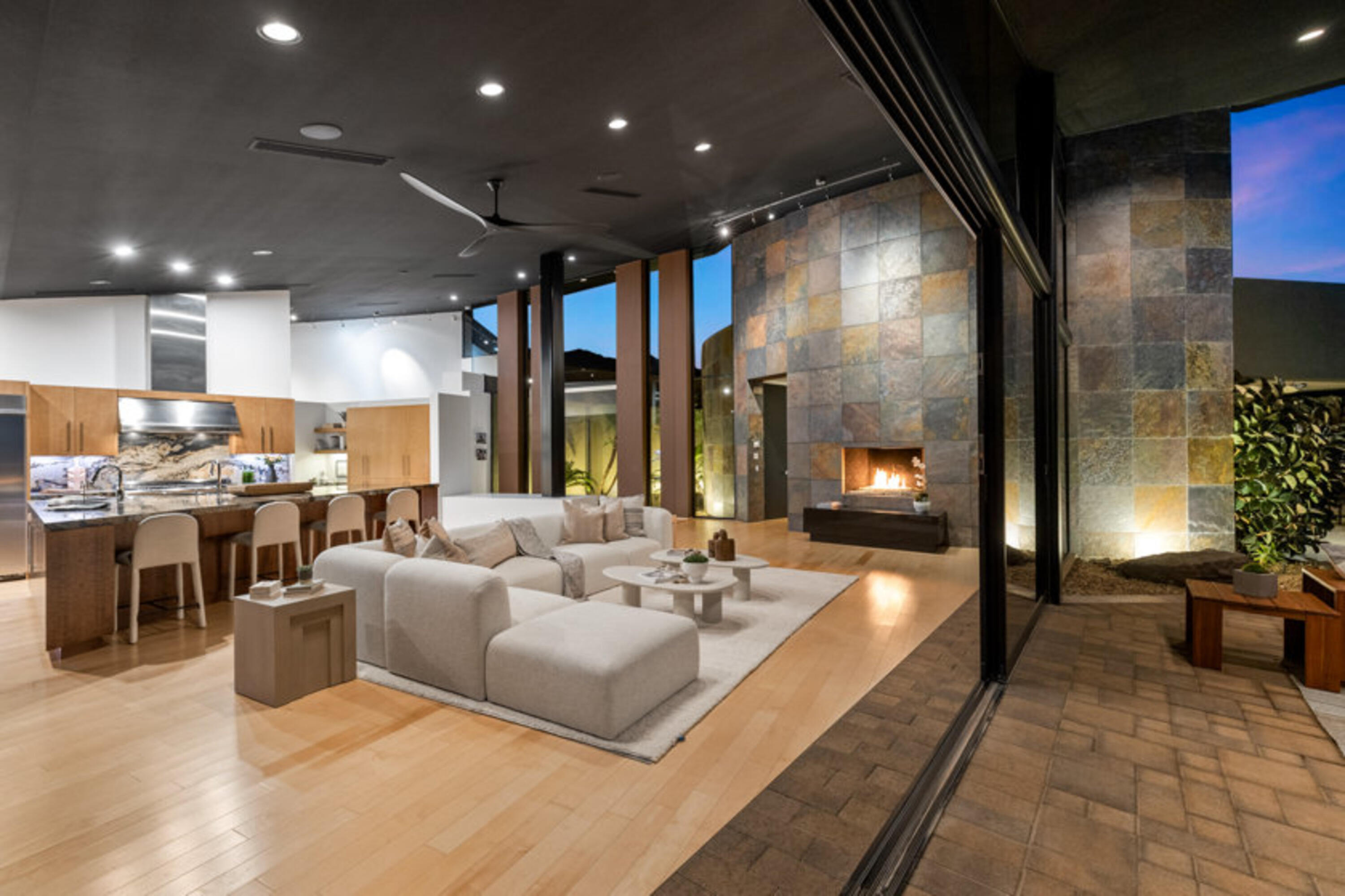 48710 Paisano Road Palm Desert, CA 92260 - Photo 23 of 102 023_28-print-am4a4325_716