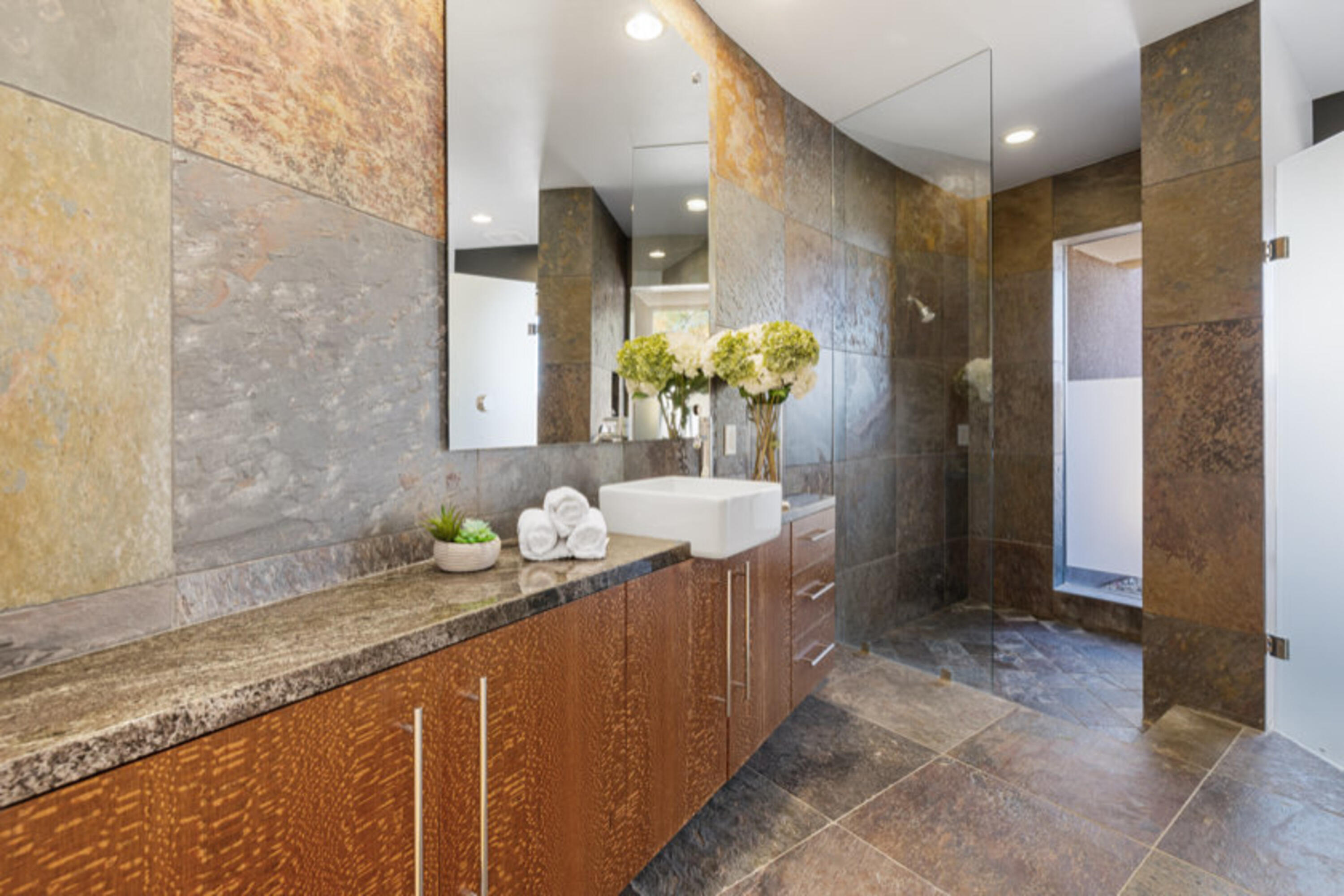 48710 Paisano Road Palm Desert, CA 92260 - Photo 67 of 102 067_186-print-am4a3580_739