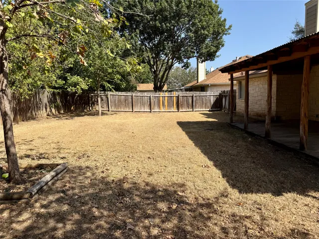 $2,100 | 808 Sunflower Drive, Pflugerville, TX 78660