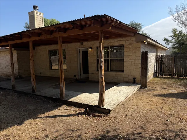 $2,100 | 808 Sunflower Drive, Pflugerville, TX 78660