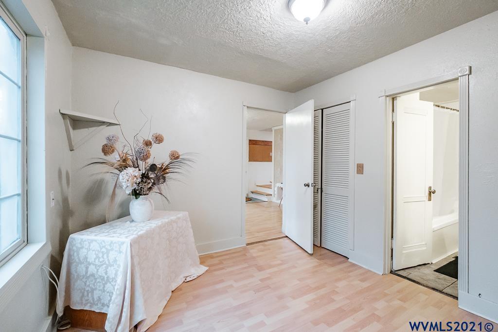1060 Ruge Street Northwest Salem, OR 97304 - Photo 19 of 35 Gallery Image 19