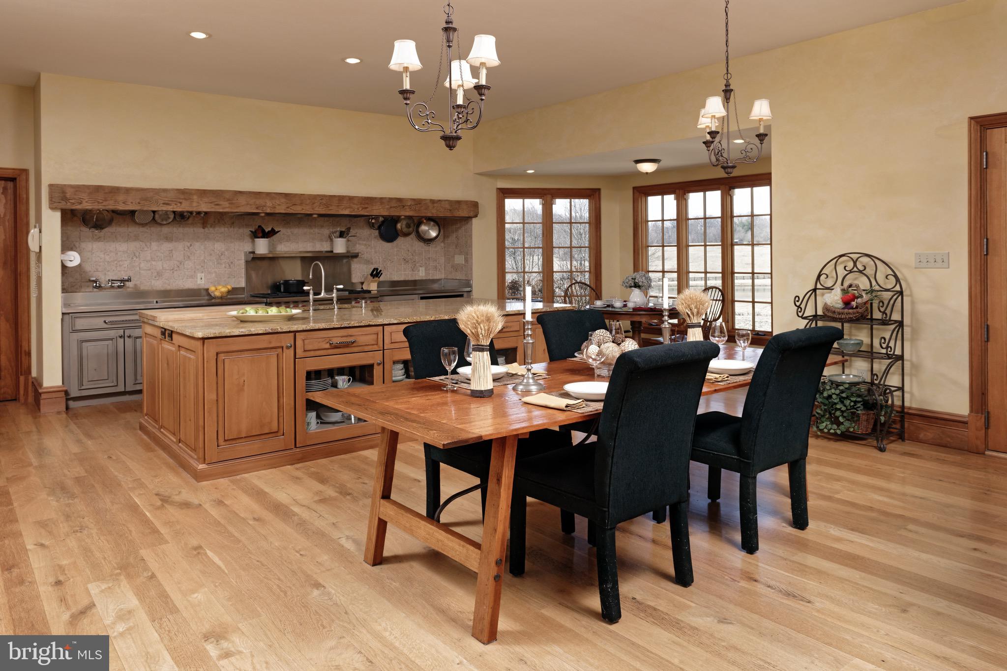 3456 Whiting Road Marshall, VA 20115 - Photo 15 of 69 Spacious kitchen provides versatility