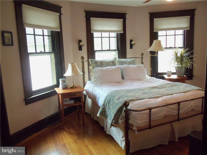 131 Township Line Road Jenkintown, PA 19095 - Photo 15 of 25 Master Bedroom
