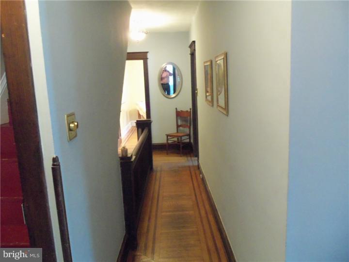 131 Township Line Road Jenkintown, PA 19095 - Photo 17 of 25 Hallway
