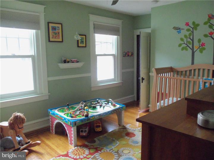 131 Township Line Road Jenkintown, PA 19095 - Photo 19 of 25 Bedroom 3
