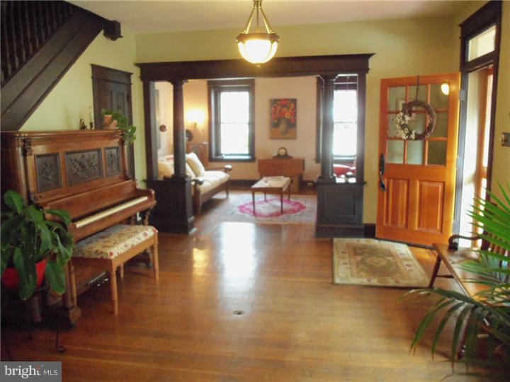 131 Township Line Road Jenkintown, PA 19095 - Photo 5 of 25 Foyer