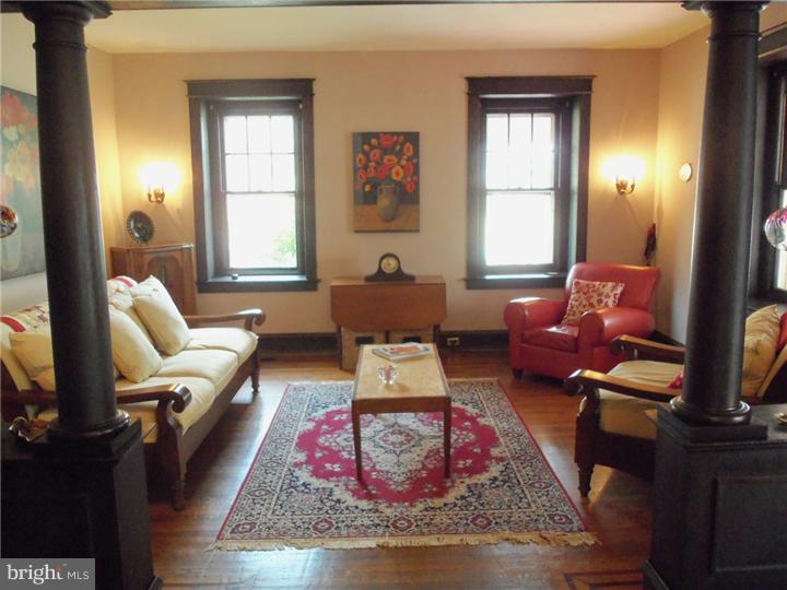 131 Township Line Road Jenkintown, PA 19095 - Photo 6 of 25 Living Room