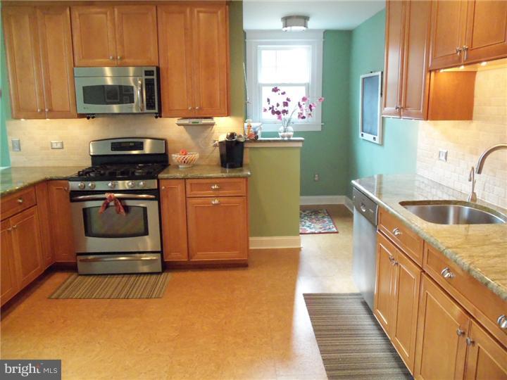 131 Township Line Road Jenkintown, PA 19095 - Photo 10 of 25 Kitchen