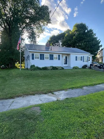 $210,000 | 48 Beech Street, East Millinocket, ME 04430