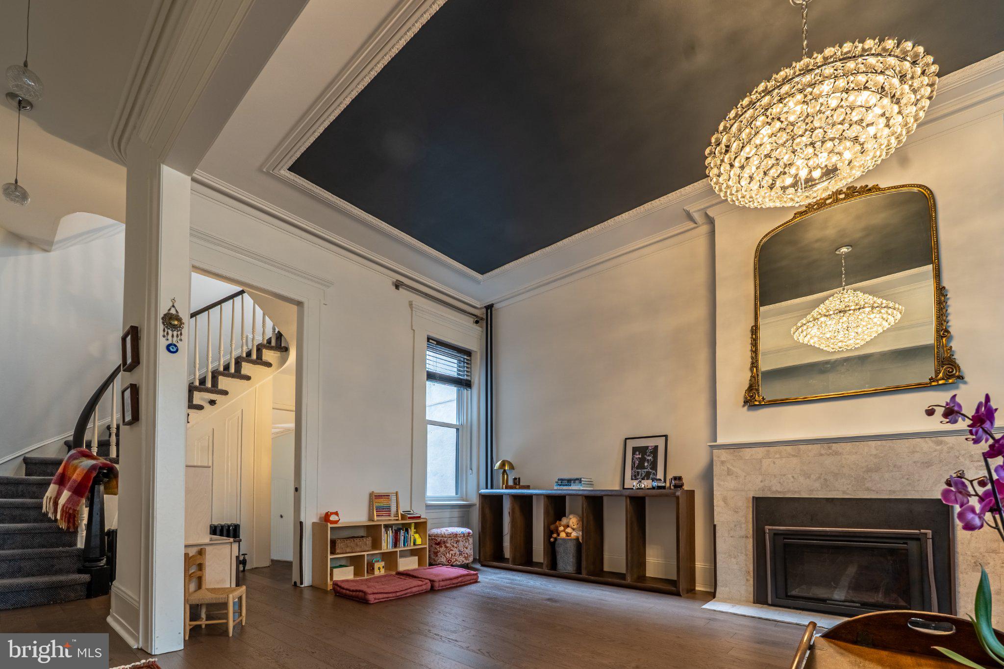 1012 North 5th Street Philadelphia, PA 19123 - Photo 5 of 35