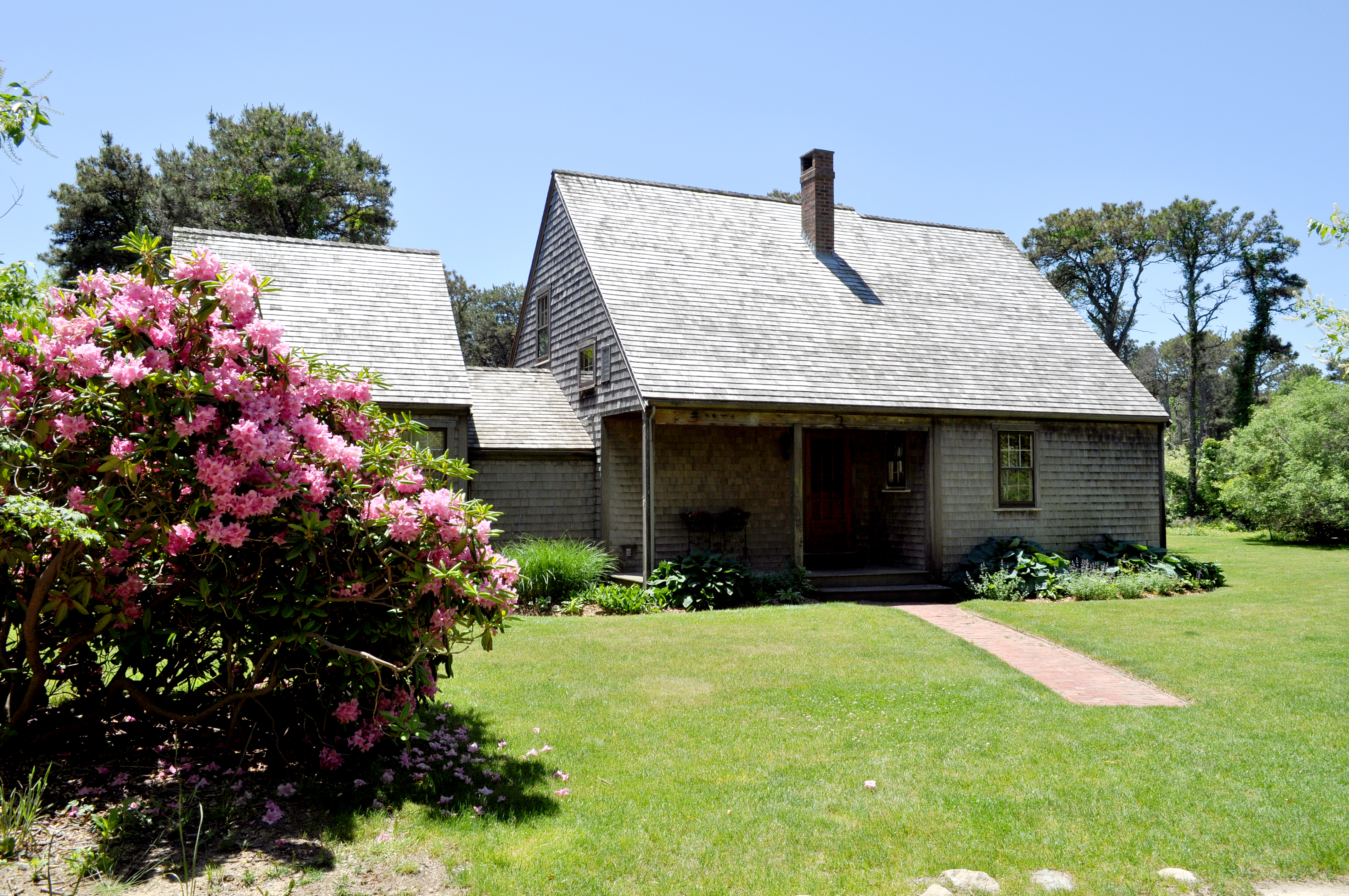 8 Shimmo Pond Road Nantucket, MA 02554 - Photo 1 of 32 Gallery Image 1
