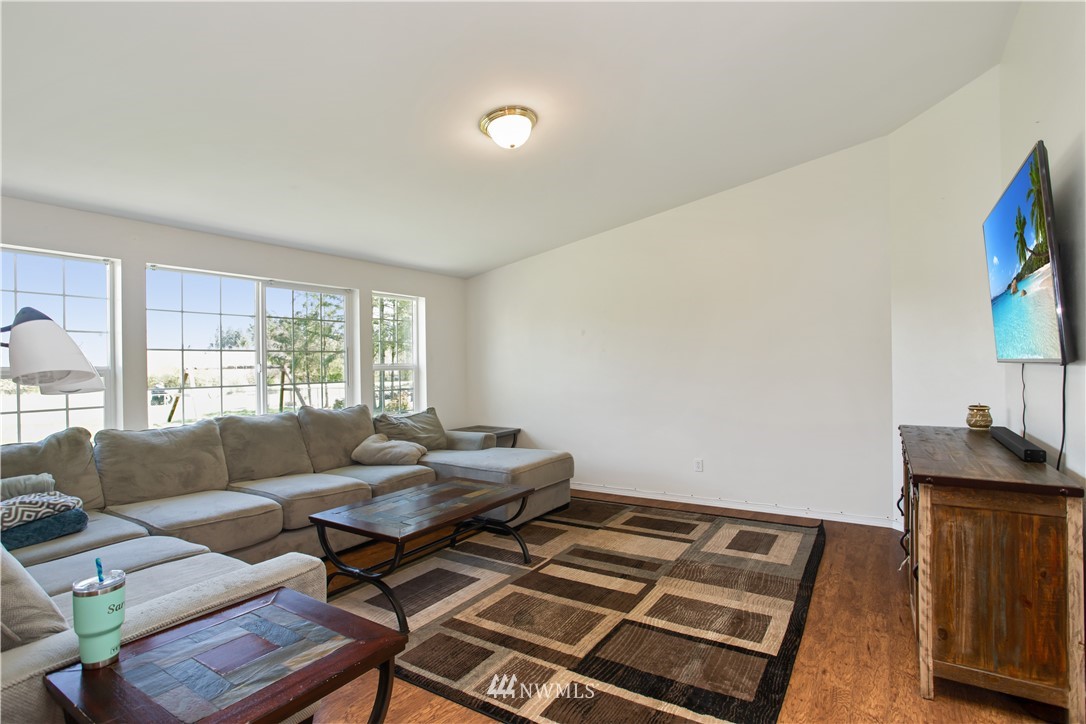 14 Stamper Road Elma, WA 98541 - Photo 5 of 40 Gallery Image 5