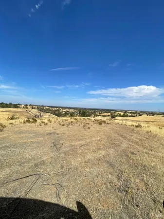 a view of an ocean