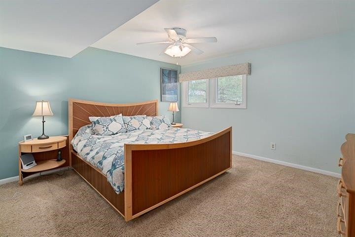 5531 Ellis Road Ypsilanti, MI 48197 - Photo 25 of 43 Spacious master bedroom