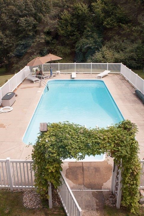 5531 Ellis Road Ypsilanti, MI 48197 - Photo 36 of 43 Summer photo - beautiful inground pool