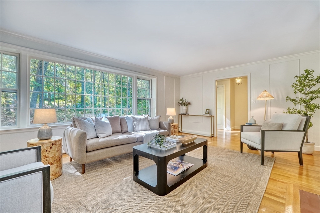 15 Goose Pond Road Lincoln, MA 01773 - Photo 8 of 37
