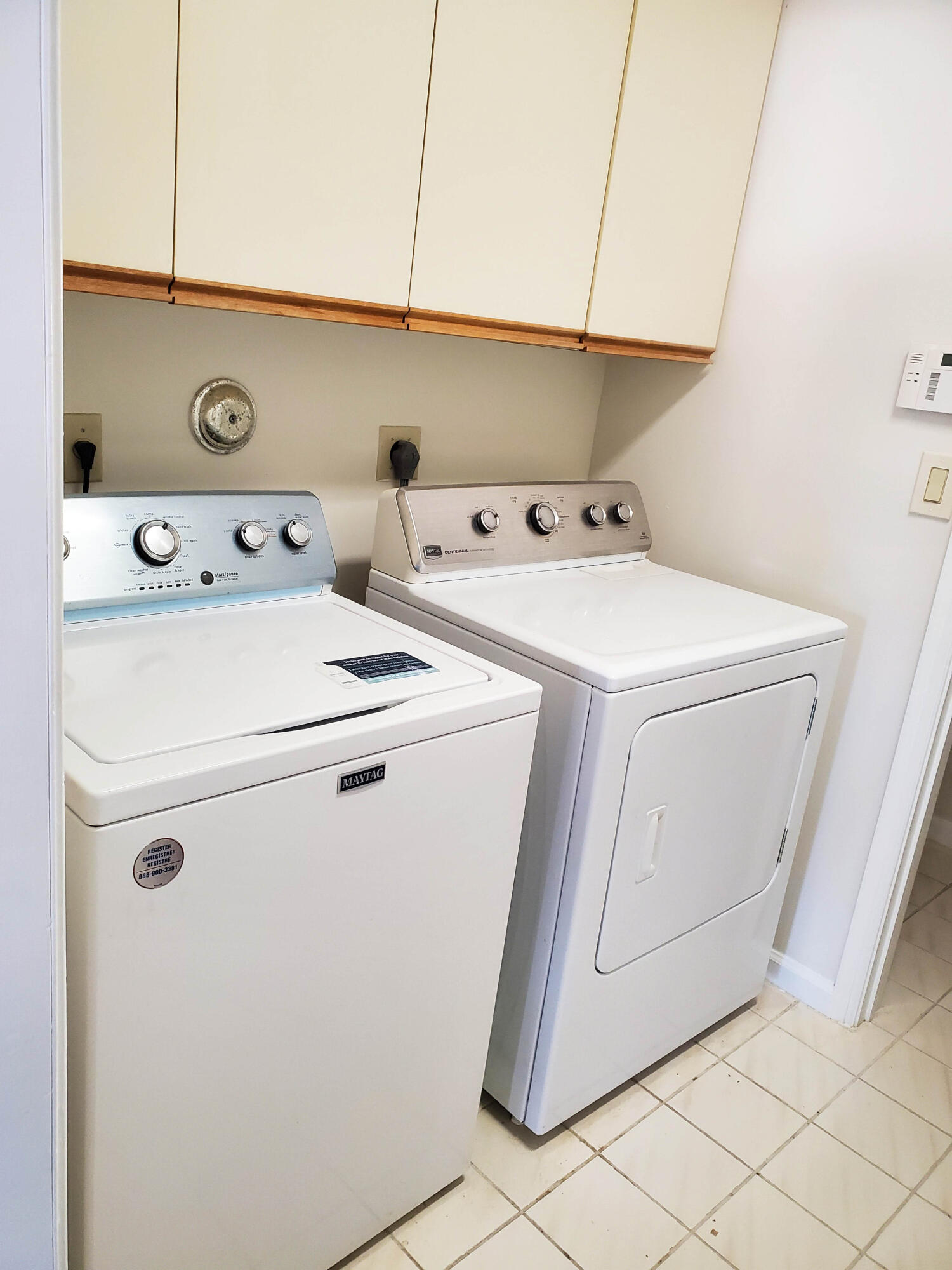 21742 Club Villa Terrace Boca Raton, FL 33433 - Photo 33 of 38 Washer & Dryer