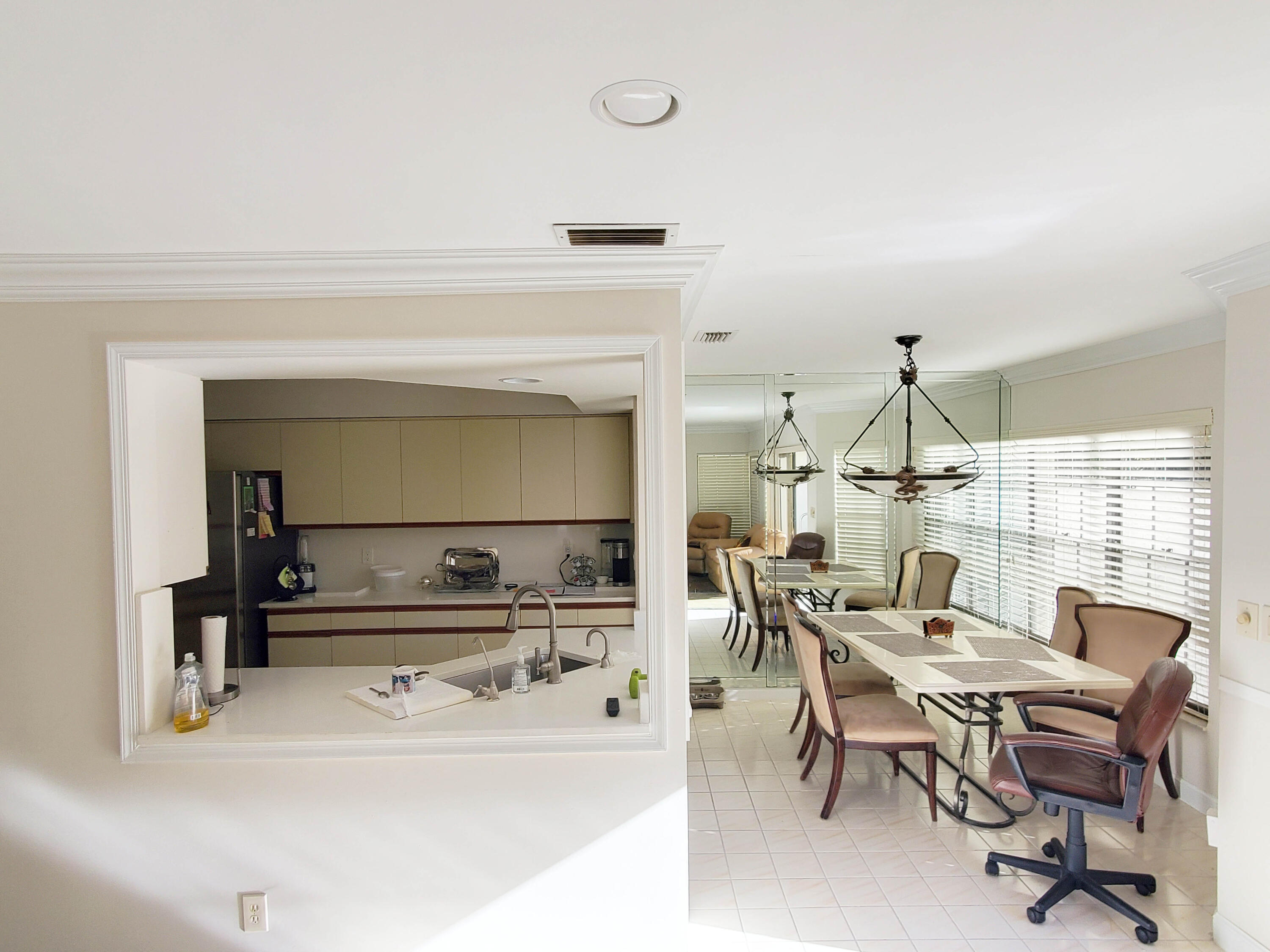 21742 Club Villa Terrace Boca Raton, FL 33433 - Photo 7 of 38 Dining Area (2)