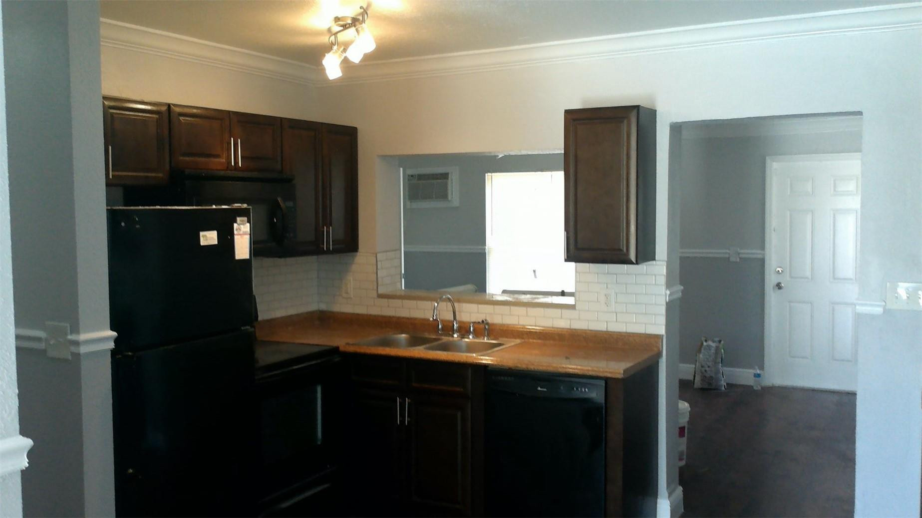 1081 West 27th Street Riviera Beach, FL 33404 - Photo 5 of 7 Photo 5