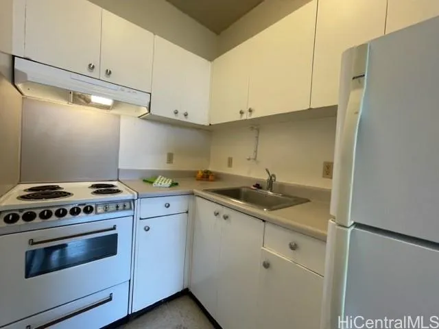 $1,350 | 1404 Kewalo Street, Honolulu, HI 96822